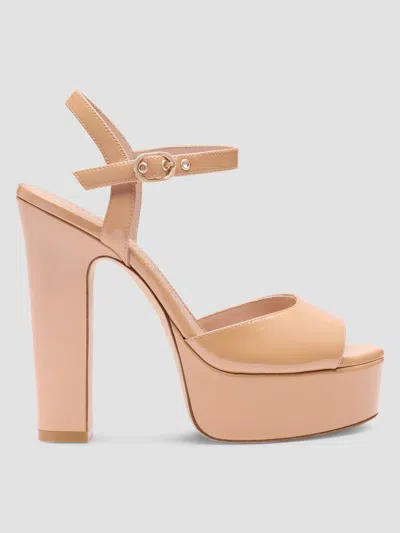 Stuart Weitzman Women's Reade 130mm Patent Leather Platform Sandals In Brown