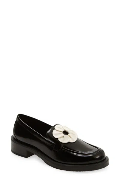 Stuart Weitzman X Sandy Liang Loafer In Black/cream