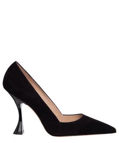 Stuart Weitzman Xcurve Pumps In Black