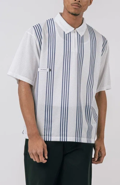 Students Howards Stripe Mesh Zip Polo In White