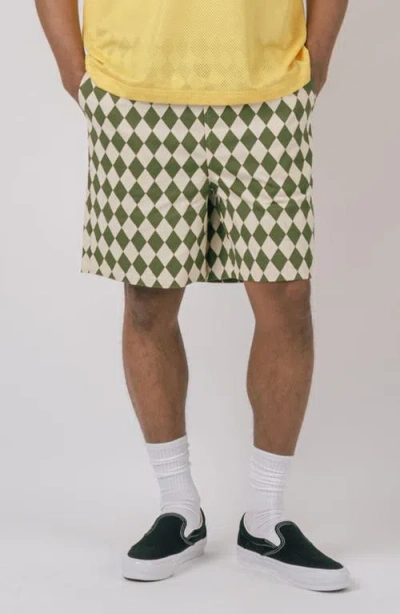 Students Hughes Twill Shorts In Green/ivory