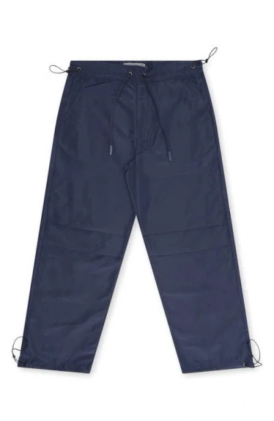 Students Normans Nylon Parachute Trousers In Navy