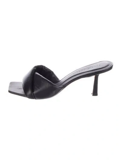Pre-owned Studio Amelia Leather Slides In Black