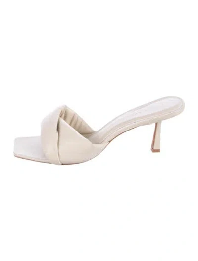 Pre-owned Studio Amelia Leather Slides In Neutral