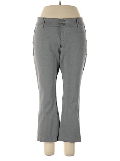 Pre-owned Studio By Torrid Casual Pants In Gray