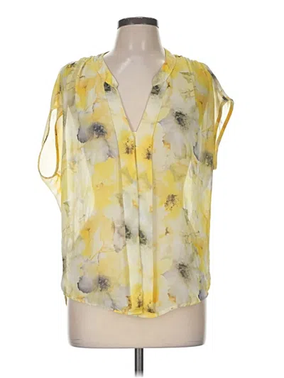 Pre-owned Studio M Sleeveless Blouse In Yellow