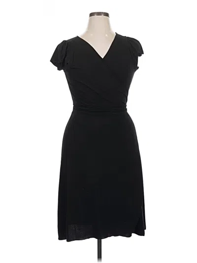 Pre-owned Studio M Sleeveless Top Black V-neck Tops