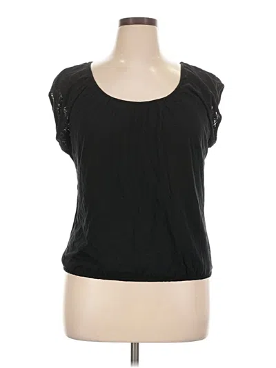 Studio M Sleeveless T-shirt In Black