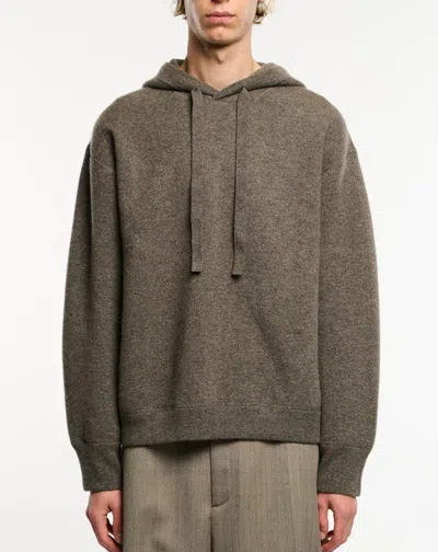 Studio Nicholson 12gg Cashmere Hoodie In Gray