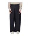 Studio Nicholson Belt-lined Casual Pants In Black