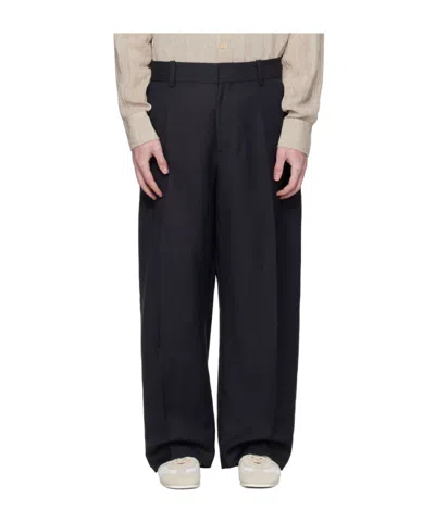 Studio Nicholson Belt-lined Casual Pants In Black