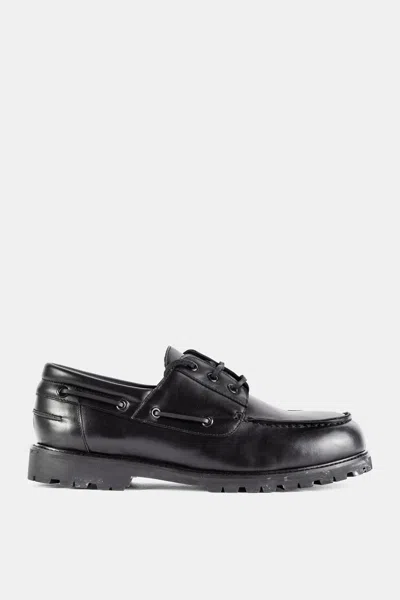 Studio Nicholson Boat Shoe En Cuir De Veau Lisse Noir Semelle Vibram Guston In Black