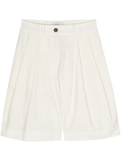 Studio Nicholson Double Pleated Cotton Shorts In White