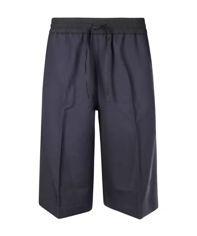 Studio Nicholson Knee-length Shorts In Black