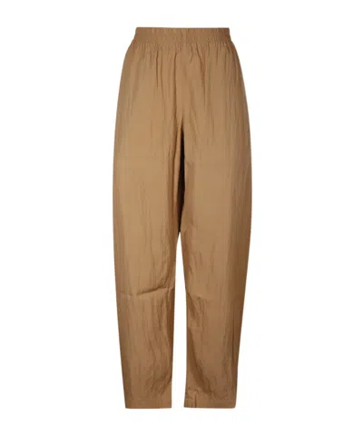 Studio Nicholson Elastic Waist Casual Pants In Brown