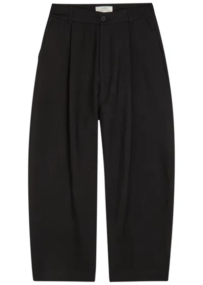 Studio Nicholson Ellis Barrel-leg Carpenter Trousers In Black