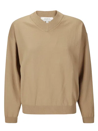 Studio Nicholson Knitwear - 12gg V Neck In Light Brown