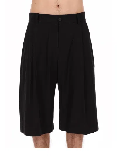 Studio Nicholson Knee-length Casual Mini Shorts With Front Closure In Black