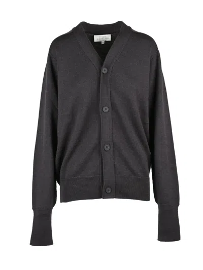 Studio Nicholson Red V-neck Extrafine Merino Wool Cardigan In Black