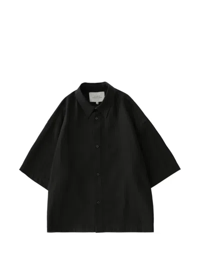 Studio Nicholson Sanko Short Sleeve Tonal Shirt In Black
