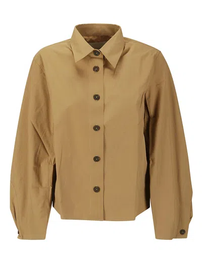 Studio Nicholson Shirts - Curved Sleeve Cropped Shirt In Sand