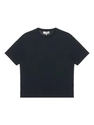 Studio Nicholson Short-sleeved Crew-neck T-shirt In Black