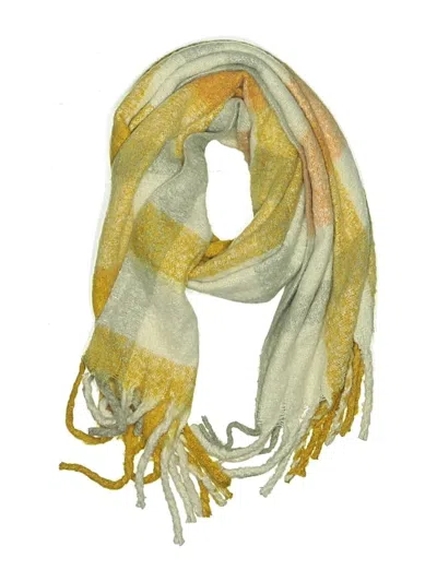 Studio Scarf In Green