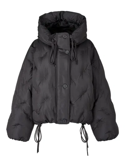 Studio Tomboy Quilted Hooded Down Jacket In Black