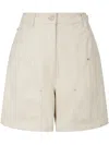 Studio Tomboy Rivet-detail Shorts In White