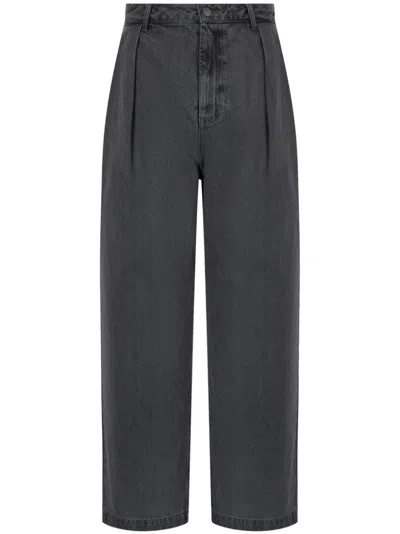 Studio Tomboy Tapered Jeans In Grey