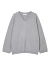 Studio Tomboy V-neck Sweater In Gray