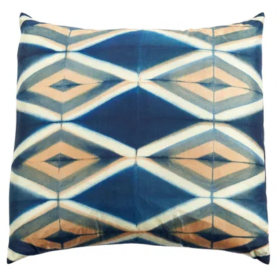 Pre-owned Studio Variously Tisa Indigo Handcrafted Shibori Print Mulberry Silk Pillow In Purple