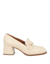 Studiouno® Studiouno Woman Loafers Ivory Size 6 Soft Leather In White
