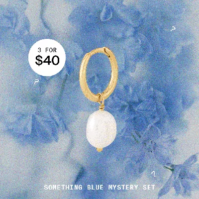 Studs Something Blue Mystery Set In Gold