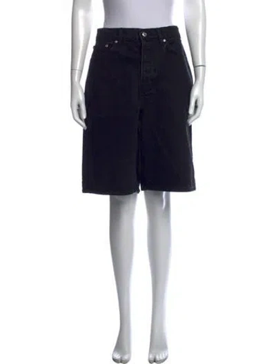 Pre-owned Stussy Knee-length Shorts In Black