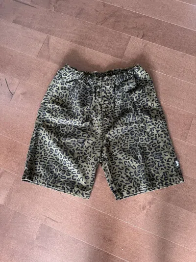 Pre-owned Stussy Leopard Short L In Multi