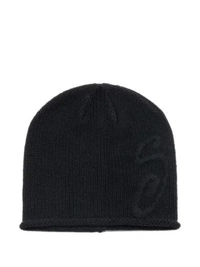 Stussy S Logo-embroidered Chunky-knit Beanie Hat In Black