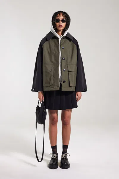 Stutterheim Bandhagen Patch Raincoat In Green