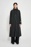 Stutterheim Mosebacke Long Patch Matte Raincoat In Black