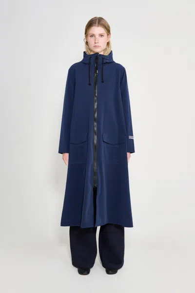 Stutterheim Mosebacke Long Patch Raincoat In Blue