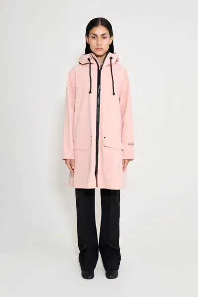 Stutterheim Mosebacke Patch Raincoat In Pink
