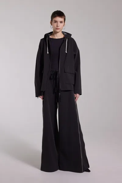 Stutterheim Sandviken Matte Zip Raincoat In Black