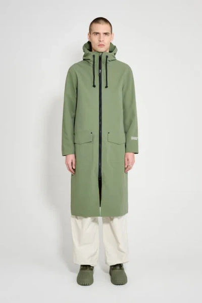Stutterheim Stockholm Long Patch Matte Raincoat In Green
