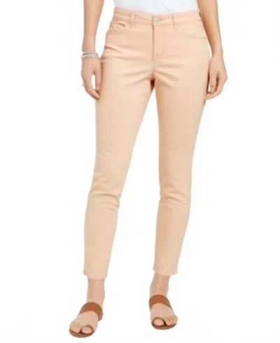 Style & Co Curvy Skinny Jeans In Creamsicle In Gold