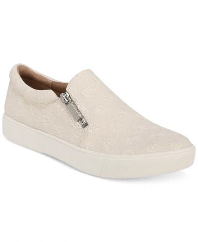 Style & Co Women's Moira Zip Sneakers, Created For Macy's In Daisy Canvas