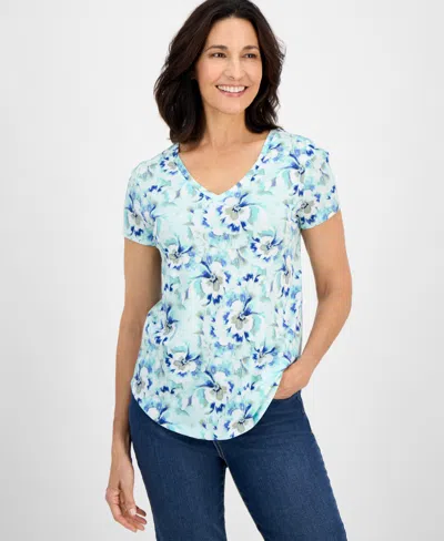 Style & Co Petite Blurred Floral Perfect V-neck Tee, Exclusively At Macy's In Blue
