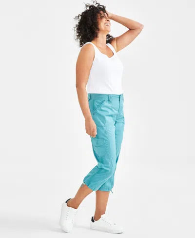 Style & Co Petite Curvy-fit Mid Rise Cuffed Capri Jeans, Created For Macy's In Aqua Swirl