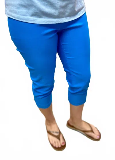 Style Rite Cropped Slim Capri In Turquoise In Blue
