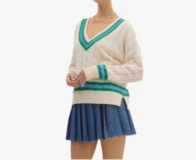 Style Usa Malibu V-neck Sweater In Cream In White