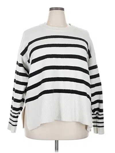 Pre-owned Stylus Pullover Sweater In White